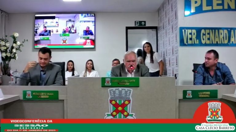 Leia mais sobre o artigo Dr Gentil Barreto é empossado Presidente da Câmara Municipal de Catolé do Rocha Biênio 2023/2024