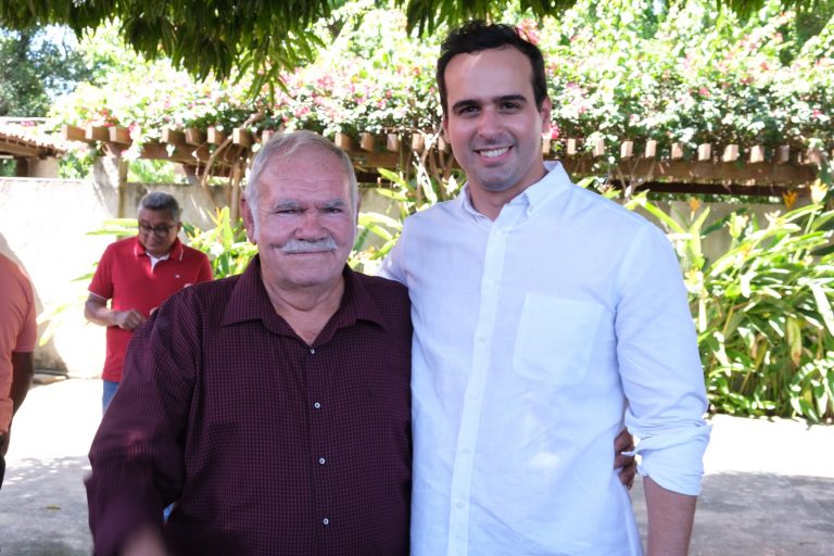 Leia mais sobre o artigo Presidente da Câmara Dr Gentil Barreto fez parte da comitiva que recepcionou o governador em exercício Lucas Ribeiro