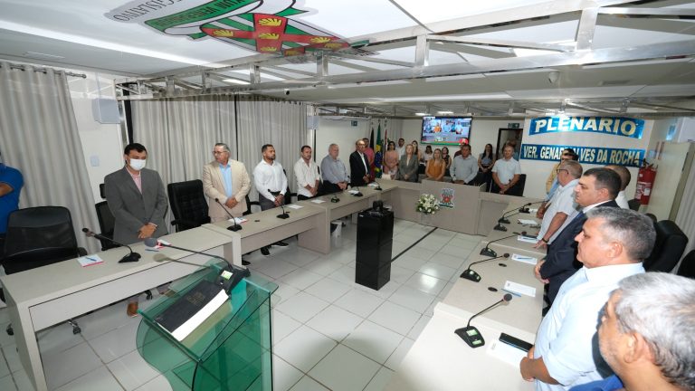 Leia mais sobre o artigo Sessão Solene marca a eleição da mesa diretora para os biênios 2025/2026 e 2027/2028 e a instalação da Legislatura 2025-2026. Veja a galeria de fotos!