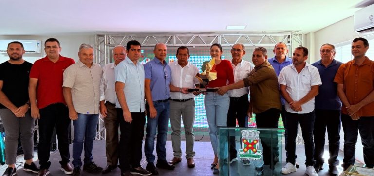 Leia mais sobre o artigo Sessão Itinerante leva serviços e cidadania à população de Catolé do Rocha