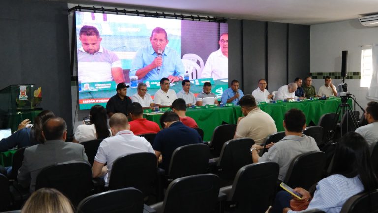 Leia mais sobre o artigo Câmara Municipal de Catolé do Rocha realizou 2ª Sessão Itinerante com Ciranda de Serviços no Bairro Tancredo Neves. Vejam as imagens!